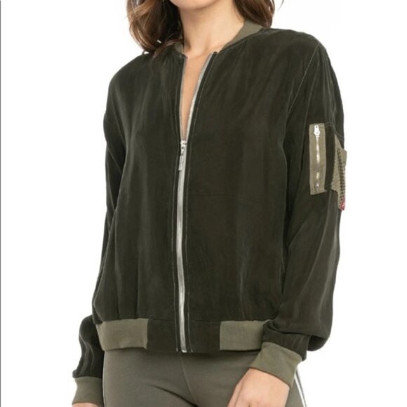 Hard Tail | Green Aviator Bomber - Picture 2 of 7
